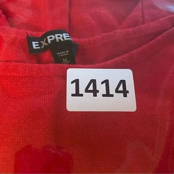 Express Round Neck Long Sleeves Lightweight Minimalist Sweater SZ M #1414 - Picture 5 of 6